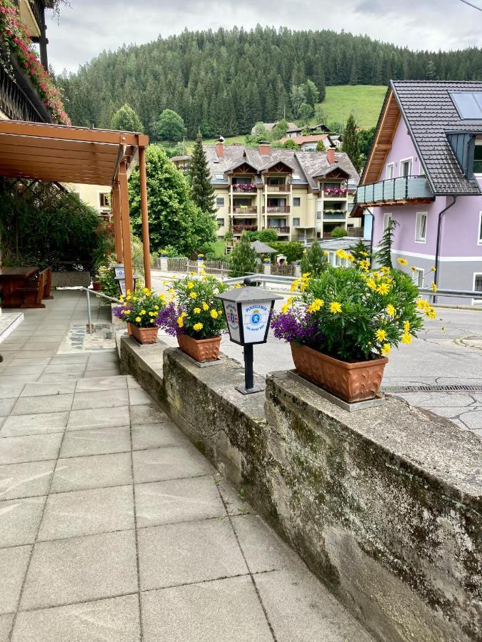 Moserwirt Pension Sankt Veit an der Glan Exterior foto
